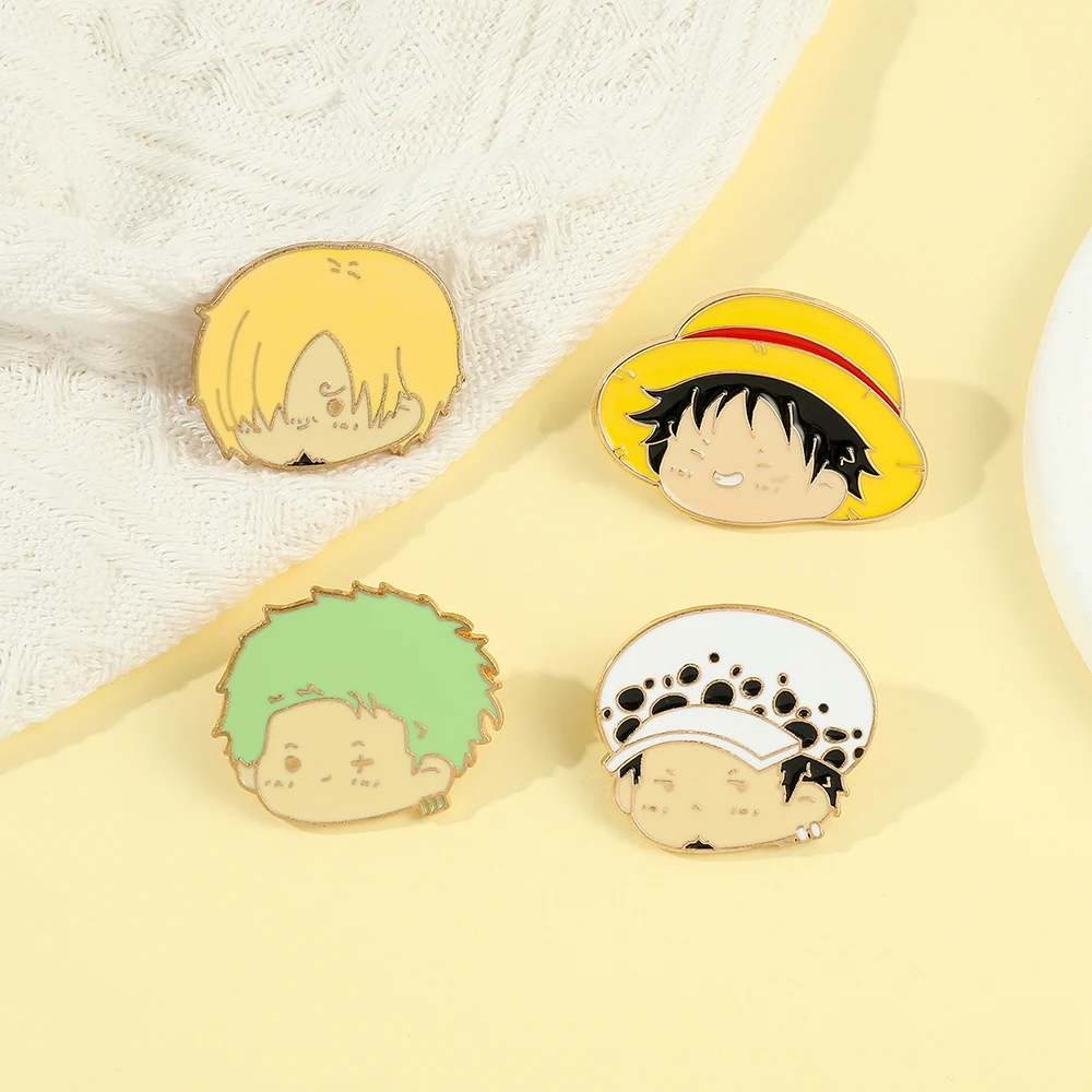 4 Pcs Anime Character Brooch S - Enamel Pin Set incelemesi ve fiyatı